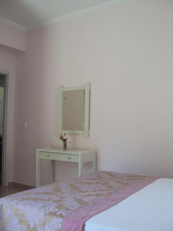 Yasemi Rooms Βασιλική Δωμάτιο φωτογραφία